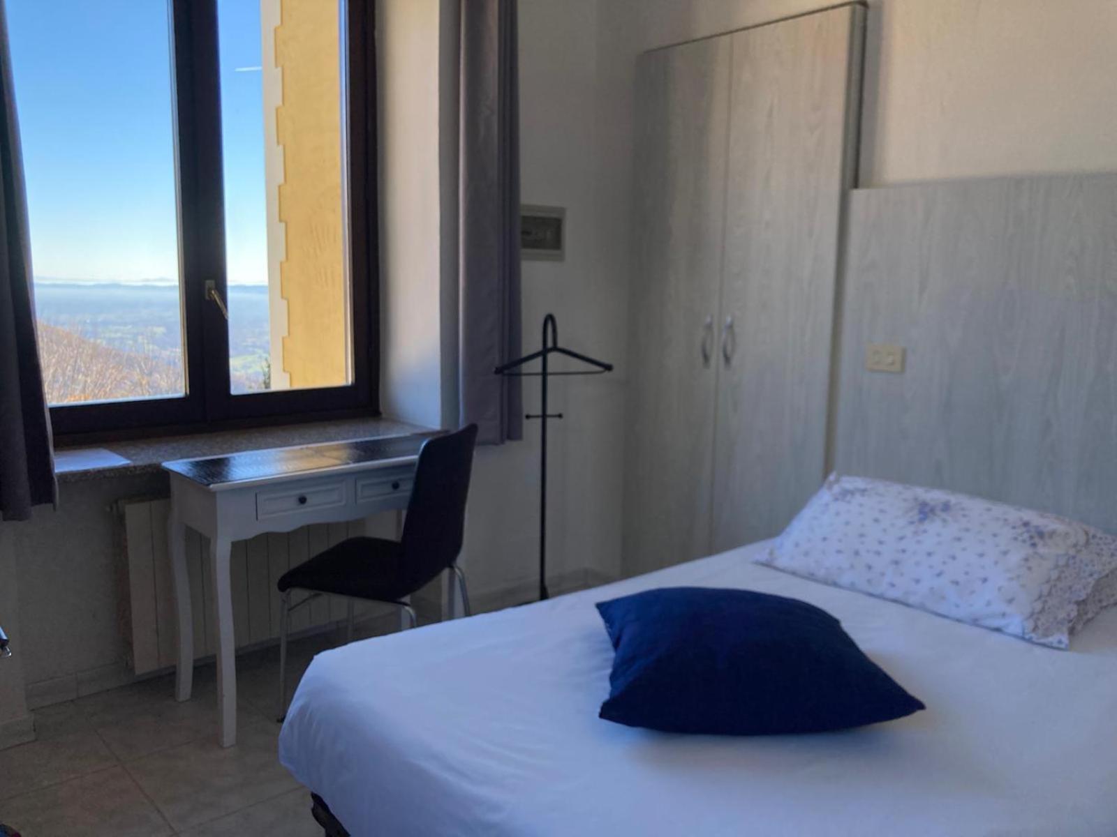 Camere Villa Lunardini Frassinetto  Rom bilde